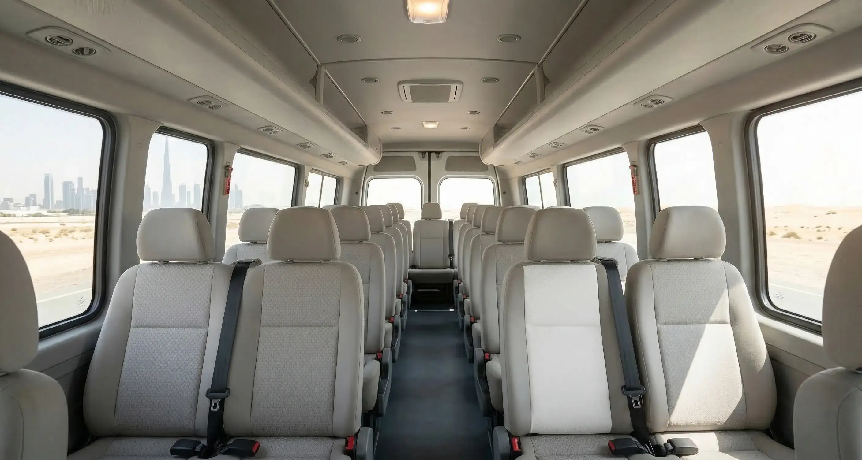 18 Seater Maxus V80 Minibus