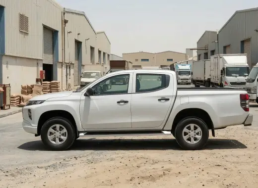 Rent Mitsubishi L200 D/C 4×4 Auto